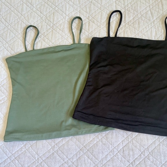 Tank top Bundle - Picture 3 of 4